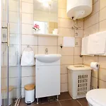 Slavka Apartament *