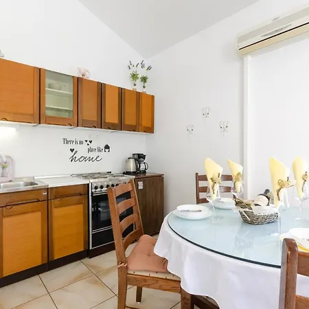 Slavka Apartment